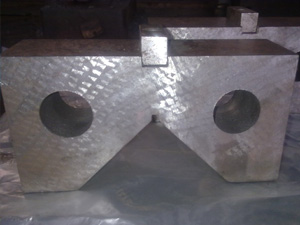 單口鐵V型架 單口鐵V型架